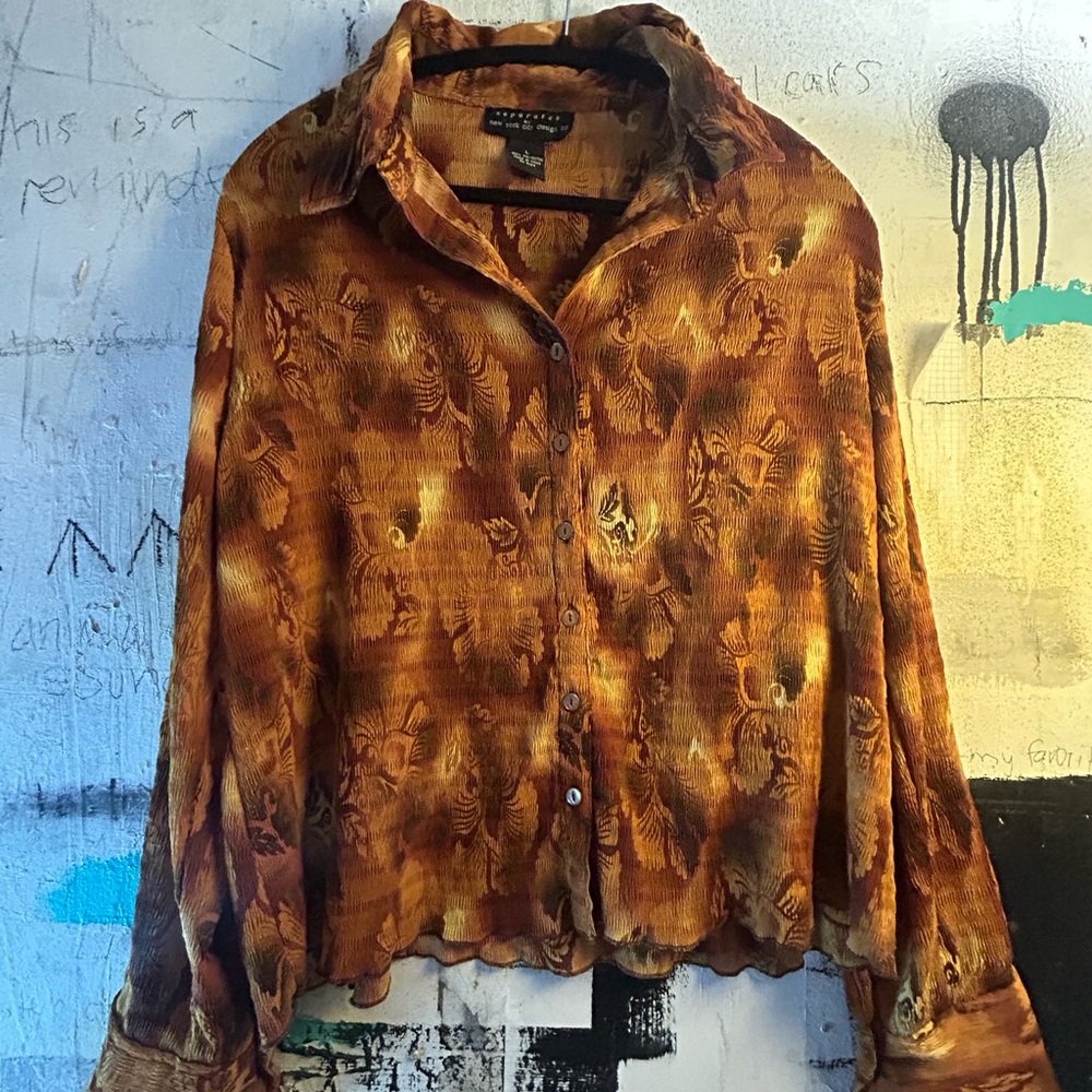Vintage Style Brown Button-Up Top